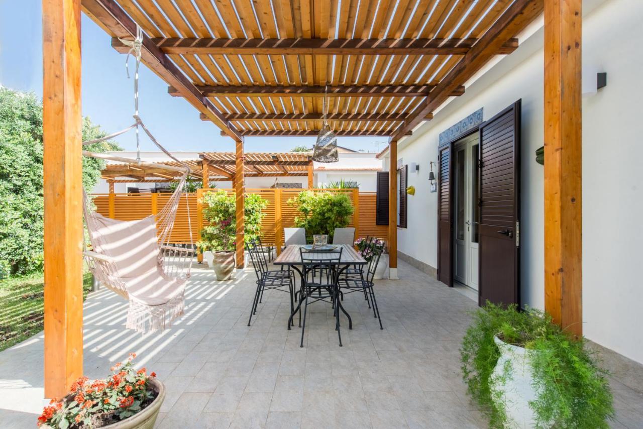Villa Cinzia-150 Mt From The Beach Mondello Exterior foto